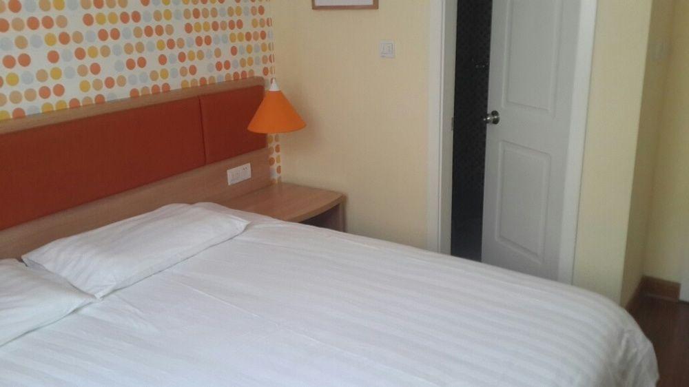 Home Inn Guangzhou Buitenkant foto