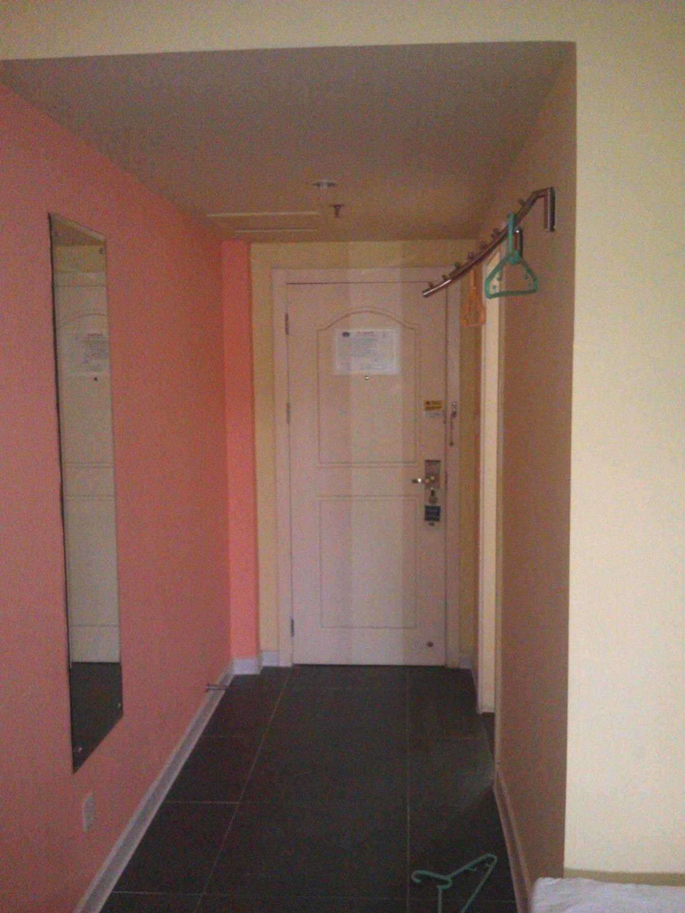 Home Inn Guangzhou Buitenkant foto